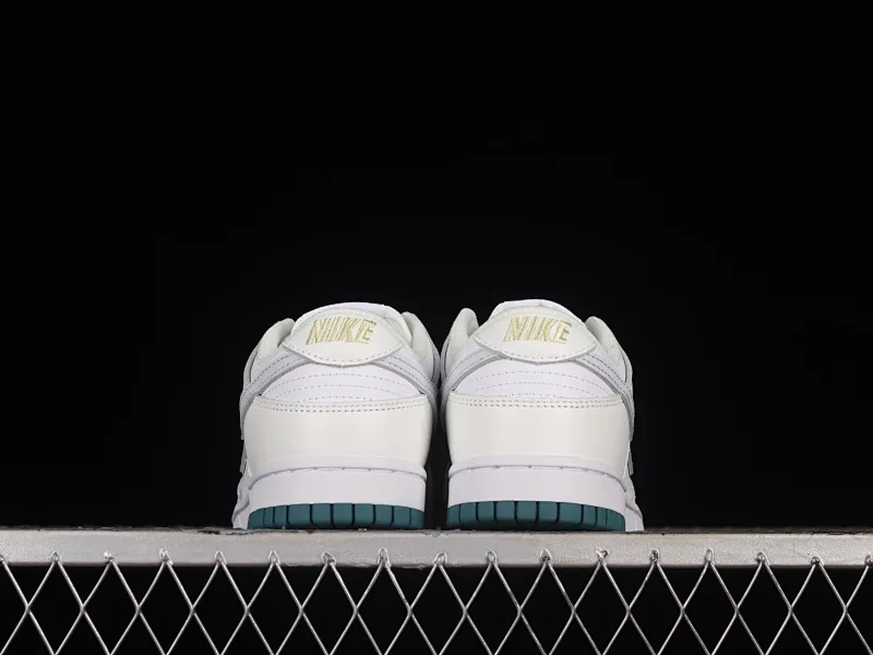 All categories Nk SB Dunk series Nk SB Dunk Low low-top sneakers Nk SB Dunk Low white green SB low-top sports and leisure sneakers FD9911-101